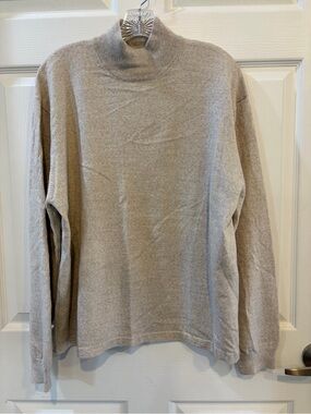 Bass Men's Light Beige Mock Turtleneck Sweater